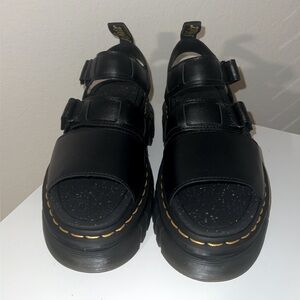 DR. MARTENS NWOT PLATFORMS with Adjustable Straps